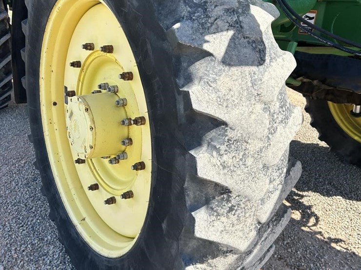 2012-john-deere-4940-image-21