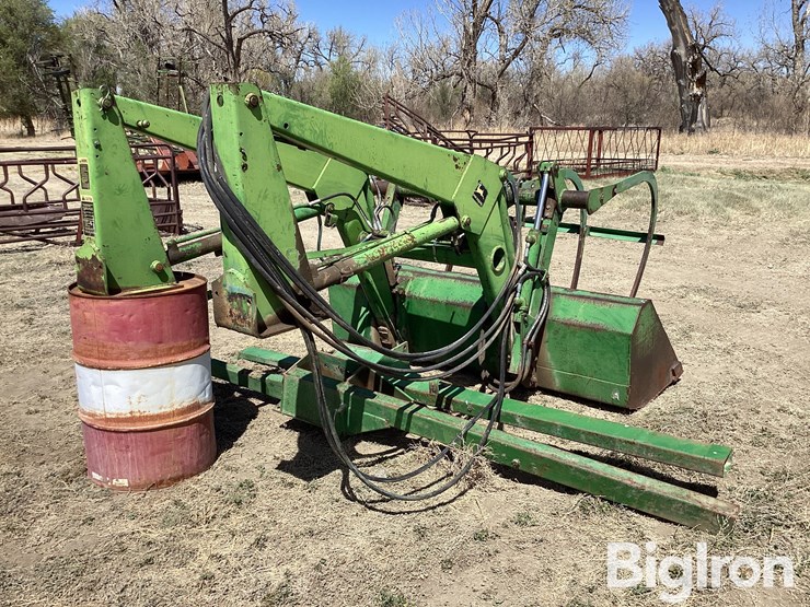 john-deere-148-image-5