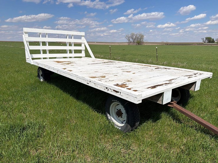 102”-x-18ft-wood-flatbed-image-3