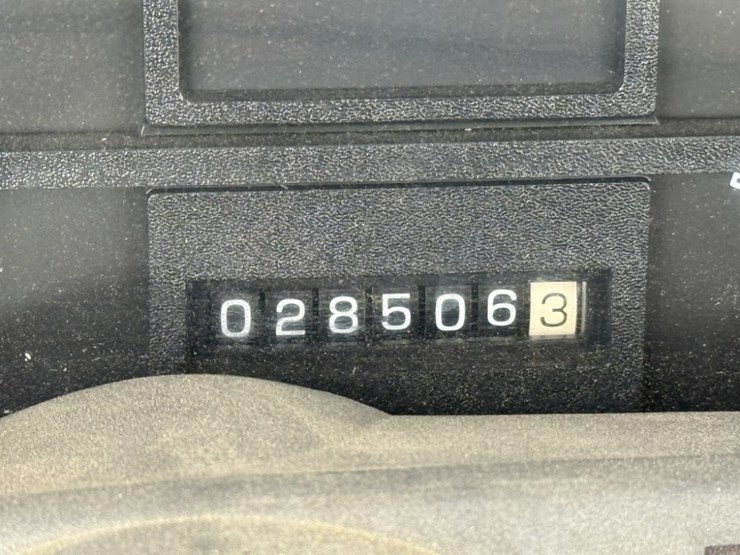 2002-caterpillar-3126-image-41