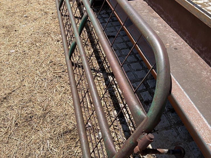 12ft-hog-gate-image-5