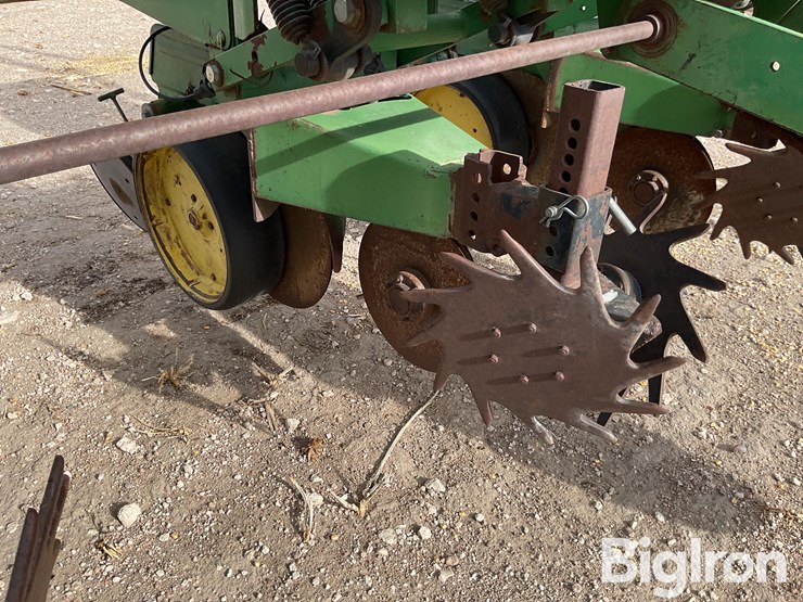 john-deere-7100-image-11