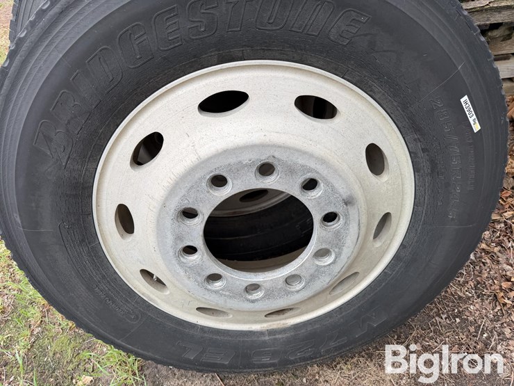 truck-tires-&-rims-image-10