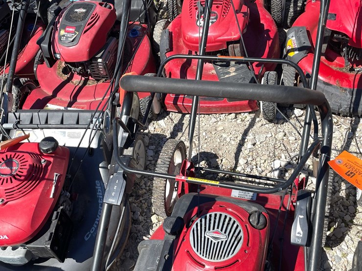 #6973-•-honda-3-speed-lawn-mower-image-11