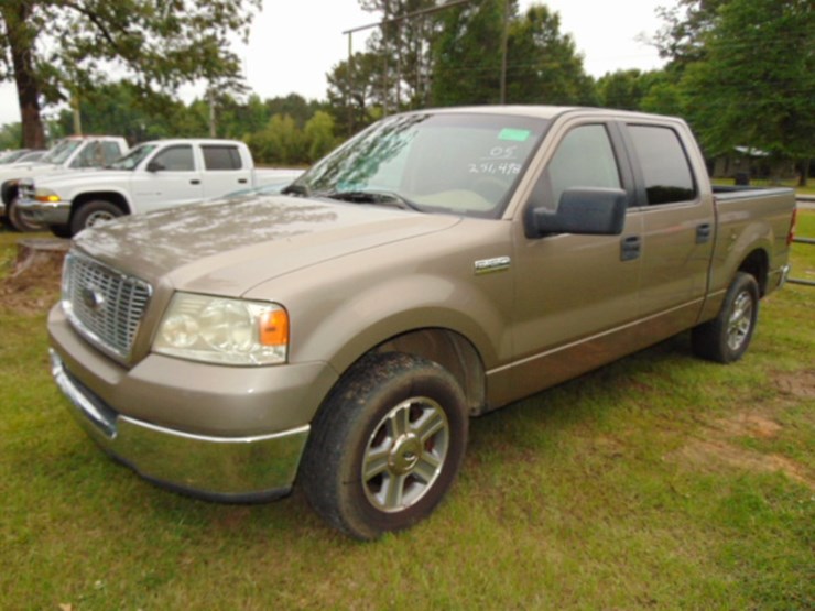 2005-ford-f150-image-1