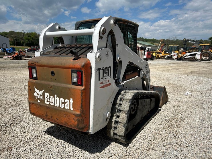 bobcat-t190-image-4