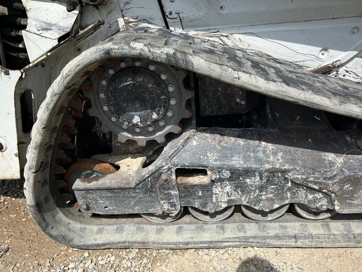 2021-bobcat-t66-image-14