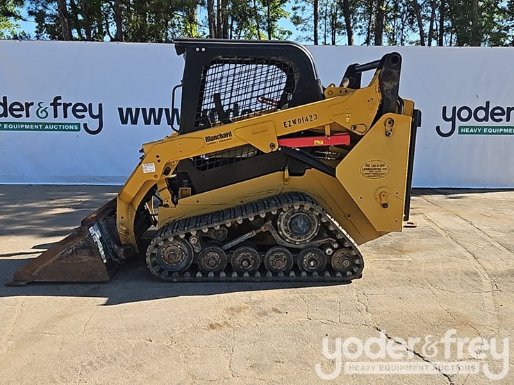 2015-caterpillar-257d-image-2