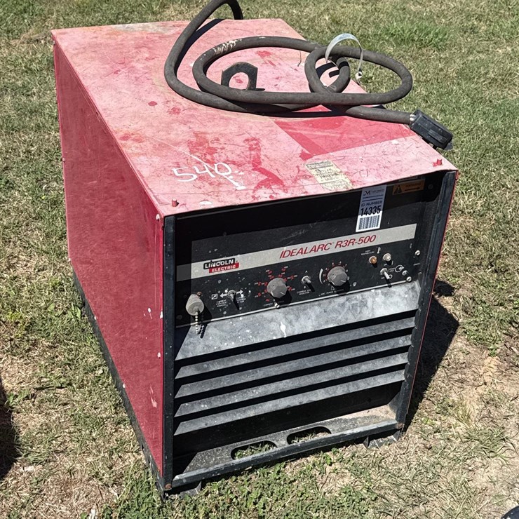 LINCOLN ELECTRIC IDEALARC R3R-500 WELDER