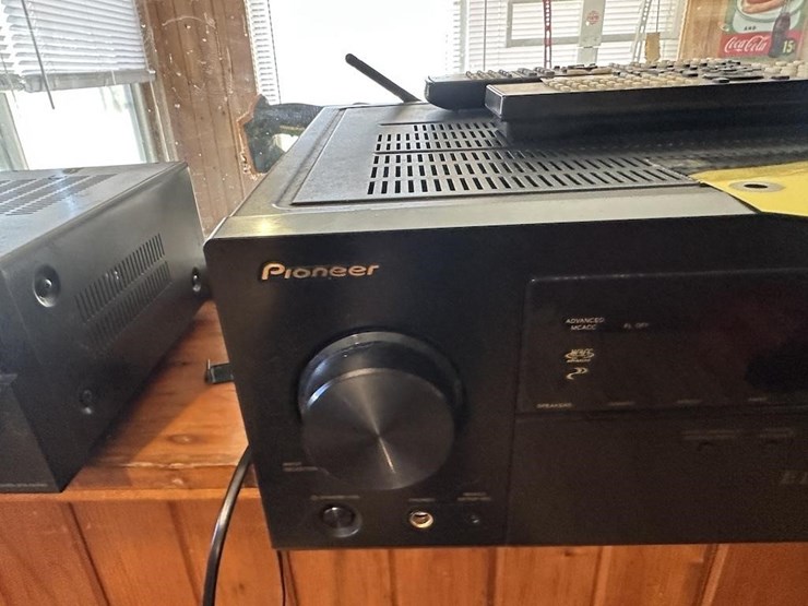 pioneer-amp-image-2
