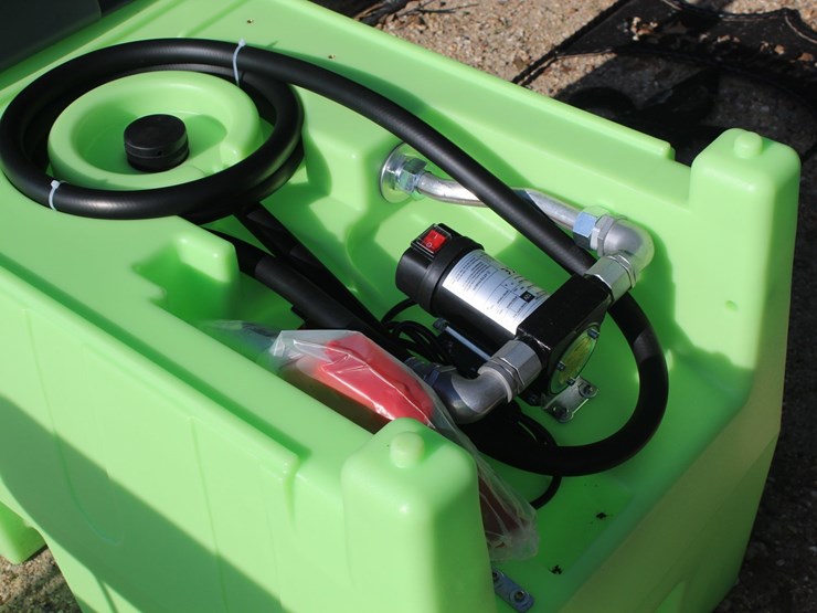 #5129-•-plastic-fuel-tank-with-pump-image-3