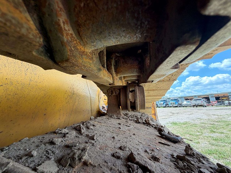 komatsu-d39px-23-image-21