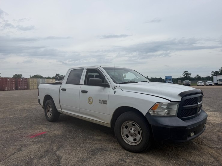 2020-dodge-ram-1500-image-2