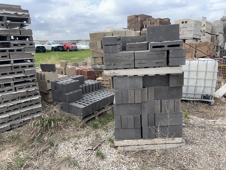 brick-and-cement-block-image-4