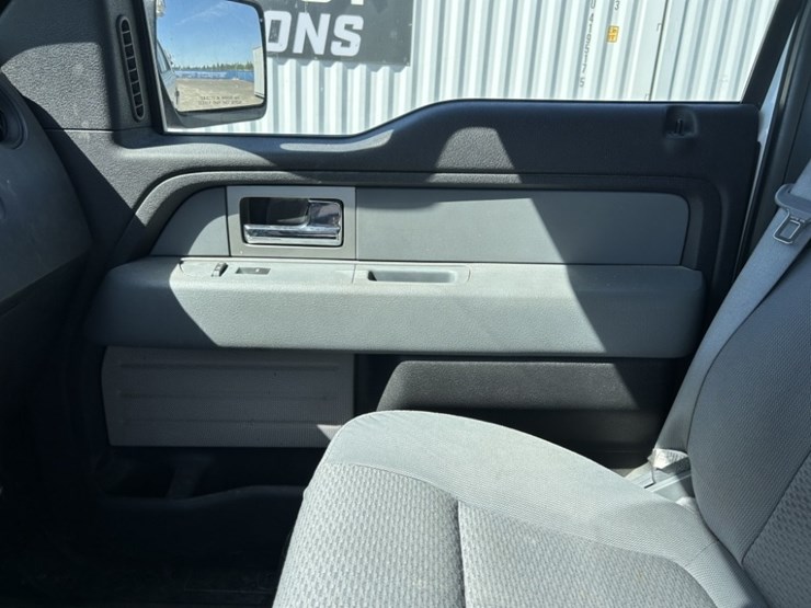 2011-ford-f150-xl-image-14