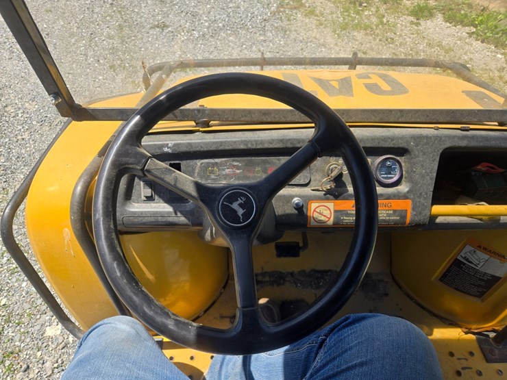 #24312-•-caterpillar-worksite-6x4-image-32