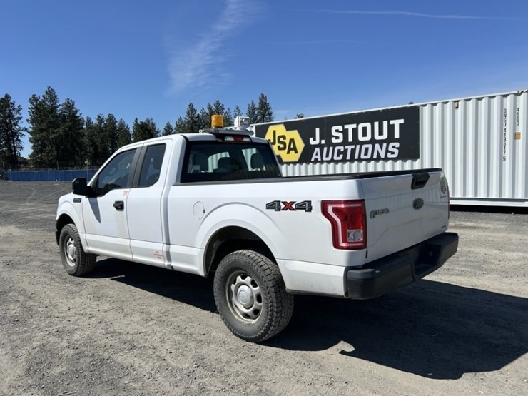 2016-ford-f150-xl-image-3