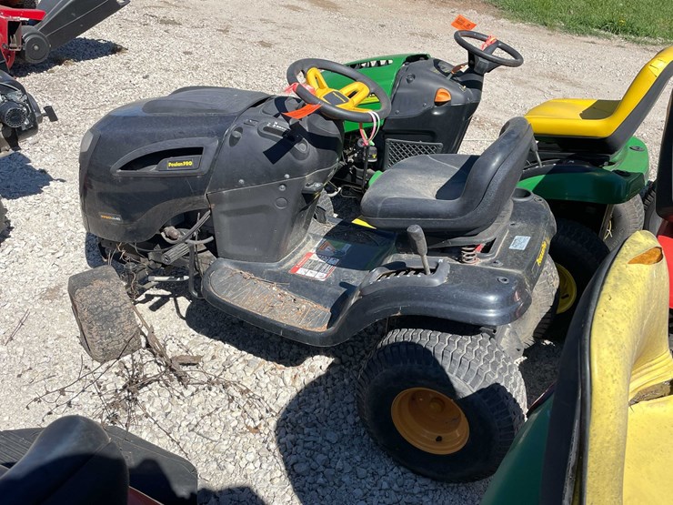#6965-•-poulan-pro-riding-lawn-mower-image-4