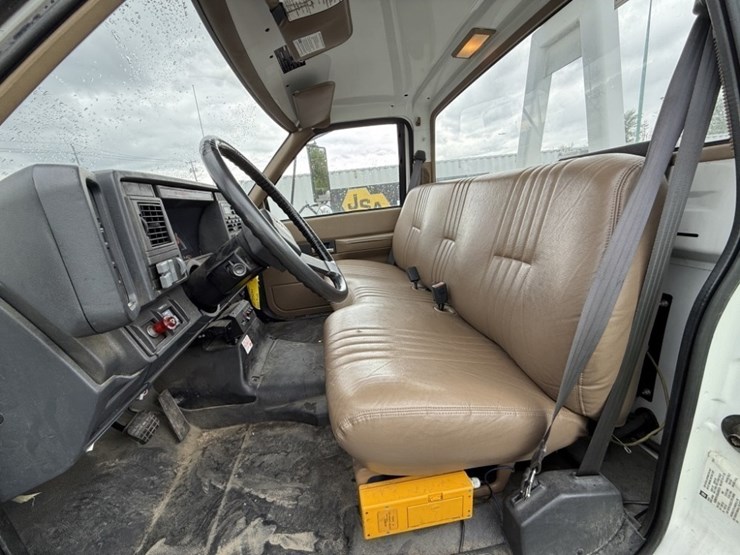 2002-caterpillar-3126-image-34