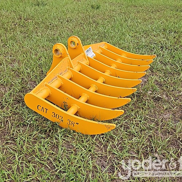 2026 CATERPILLAR 303