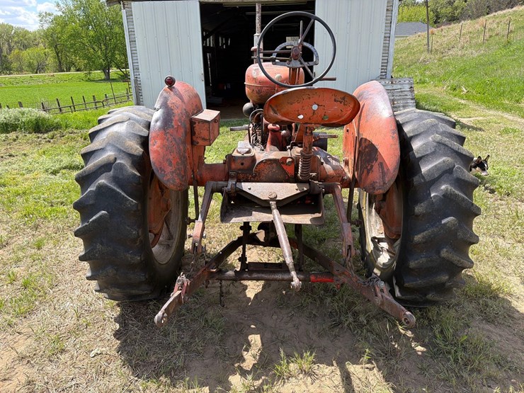 allis-chalmers-wd-tractor-image-4