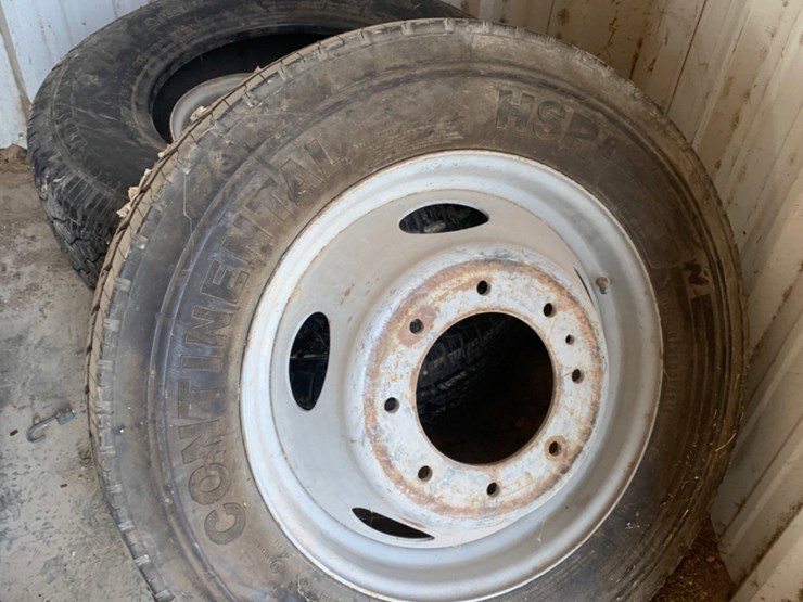 6-tires-and-4-rims-image-7