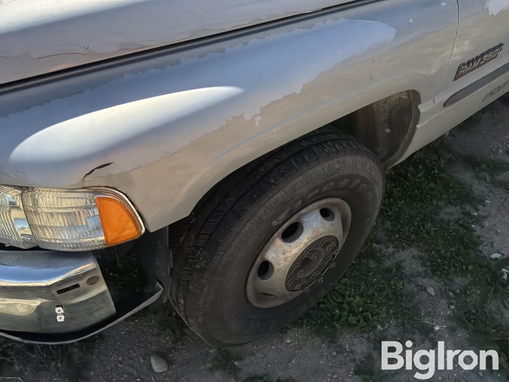 2000-dodge-ram-3500-image-12