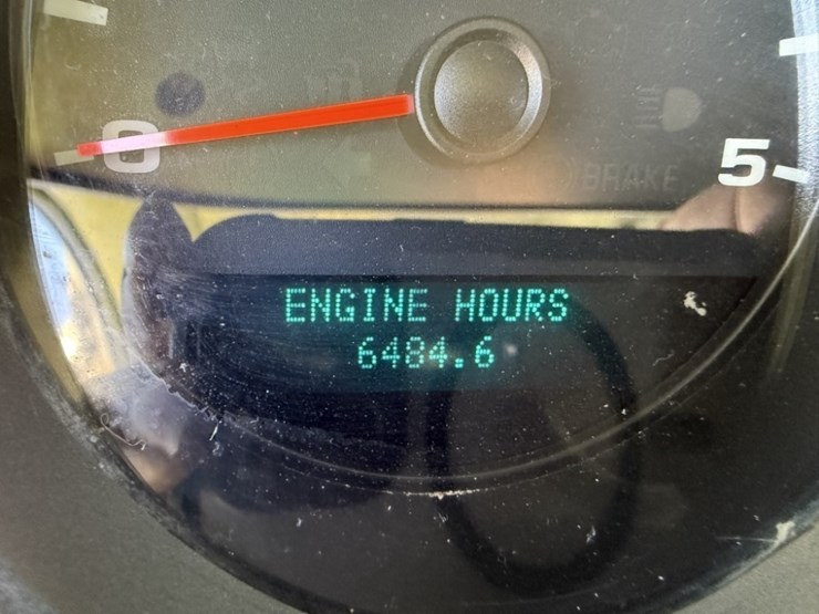 2014-gmc-sierra-3500-image-34