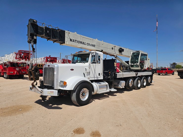 2013-peterbilt-367-image-1