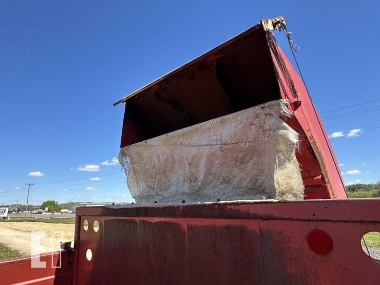 hesston-sh10-image-17