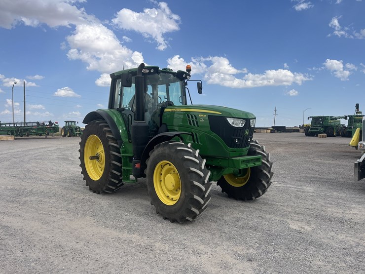 2024-john-deere-6155m-image-2