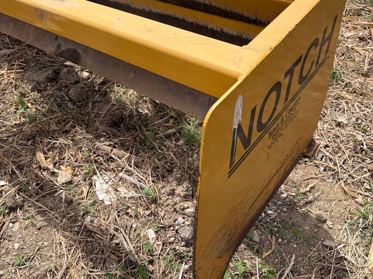 notch-8ft-box-scraper—1-owner-image-10