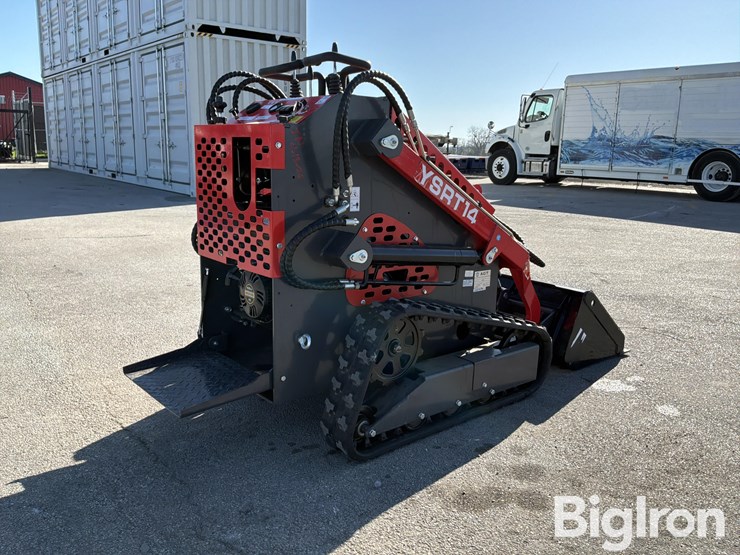 2026-massey-ferguson-730-image-5