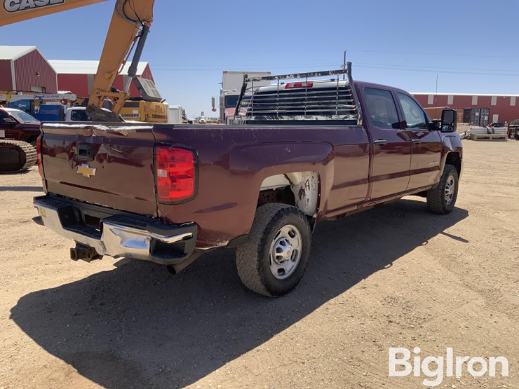 2018-chevrolet-silverado-2500-image-5