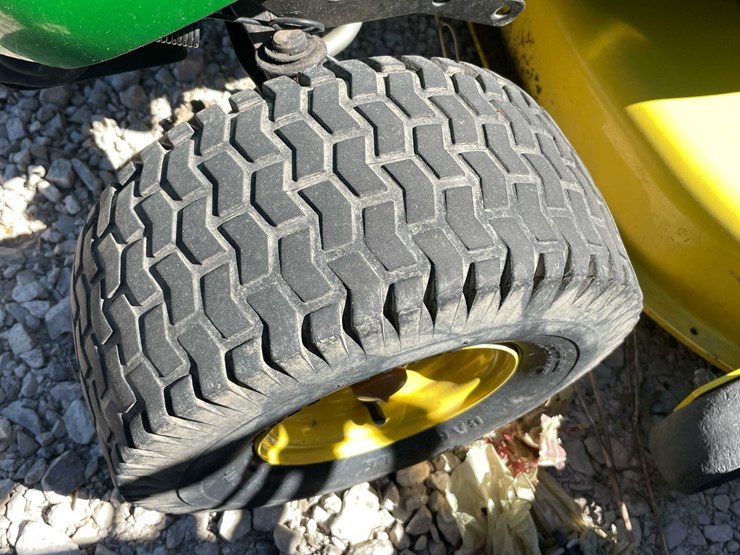 john-deere-l110-image-11