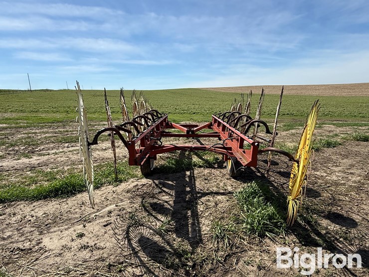 hesston-3981-image-6