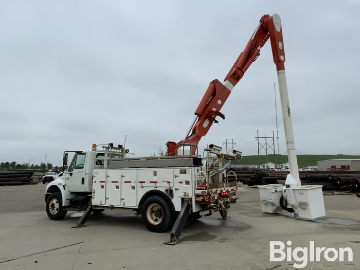 2007-international-durastar-4400-image-15