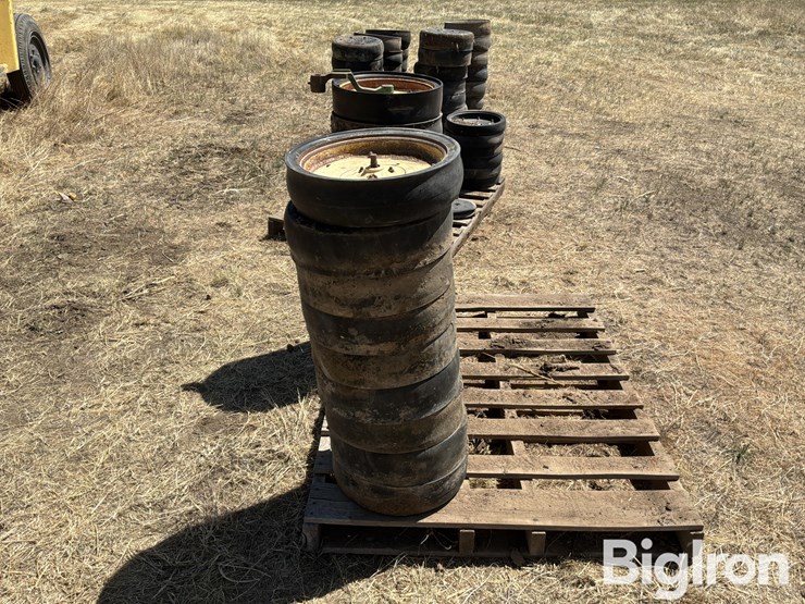 john-deere-7300-image-4