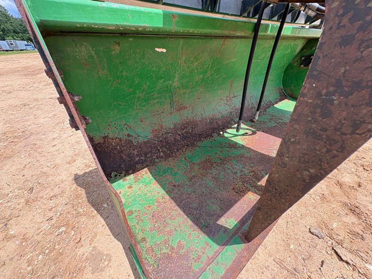 john-deere-2150-image-11