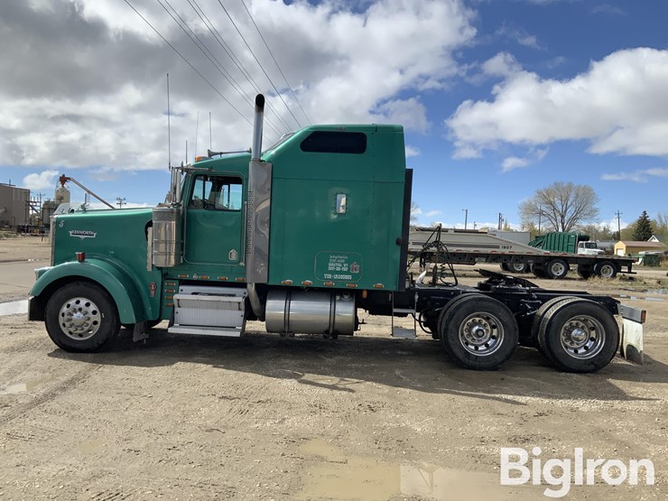 2005-kenworth-w900l-image-8