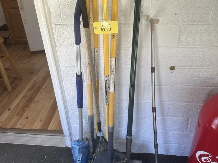 hand-tools-image-1