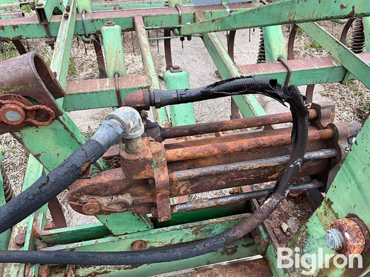 john-deere-1000-image-15