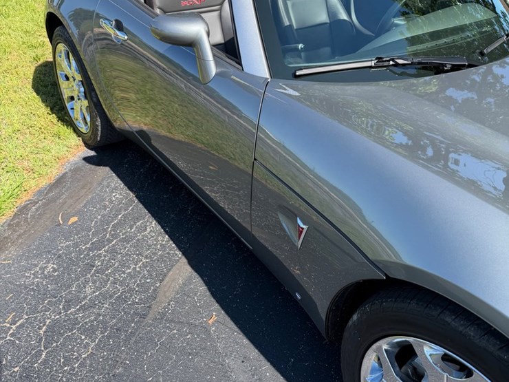 #24025-•-2007-pontiac-solstice-gxp-convertible-image-68