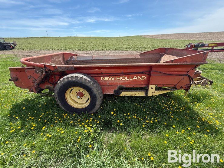new-holland-519-image-4