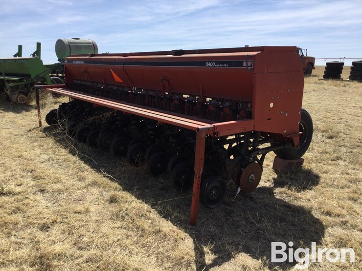 case-ih-5400-image-5