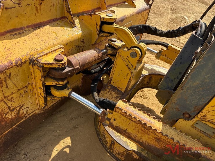 2001-deere-450h-lt-image-8