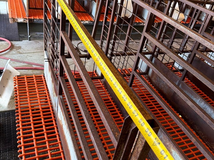 50-metal-calf-crates-image-20