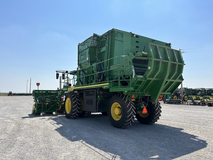 2020-john-deere-cs770-image-6