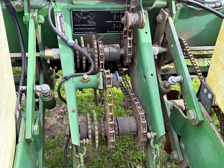 john-deere-7000-image-35