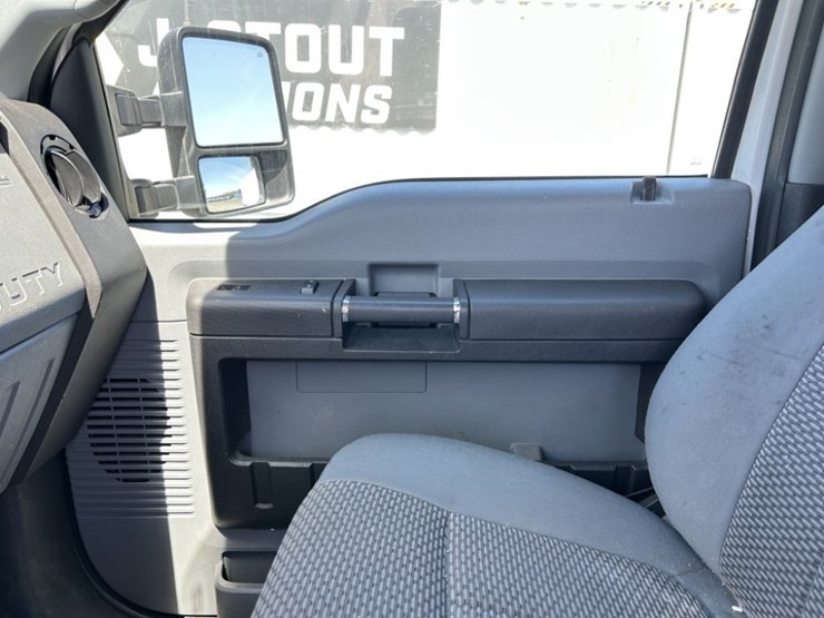 2016-ford-f350-sd-image-14